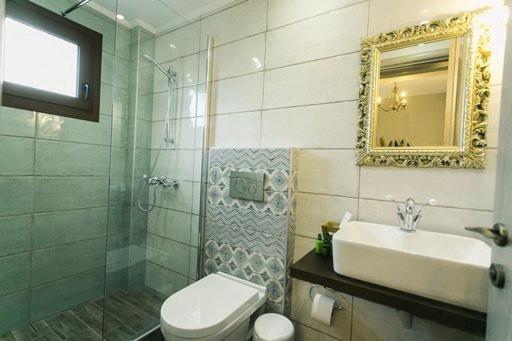 Frangeo Boutique Rooms Ασπροβάλτα Εξωτερικό φωτογραφία